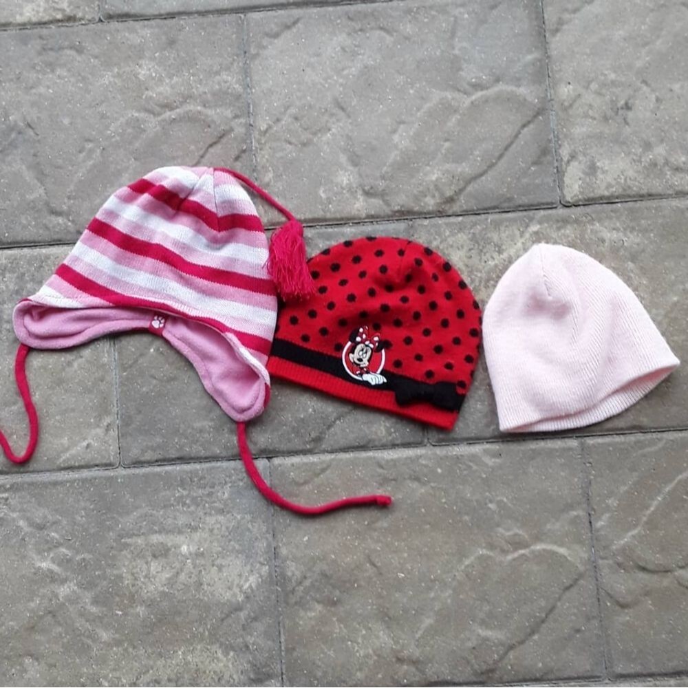 Bundle of girl beanie hats